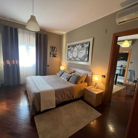 폰테 갈레리아 Charme & Relax - Fiera Di Roma - Fiumicino Airport 아파트 외부 사진