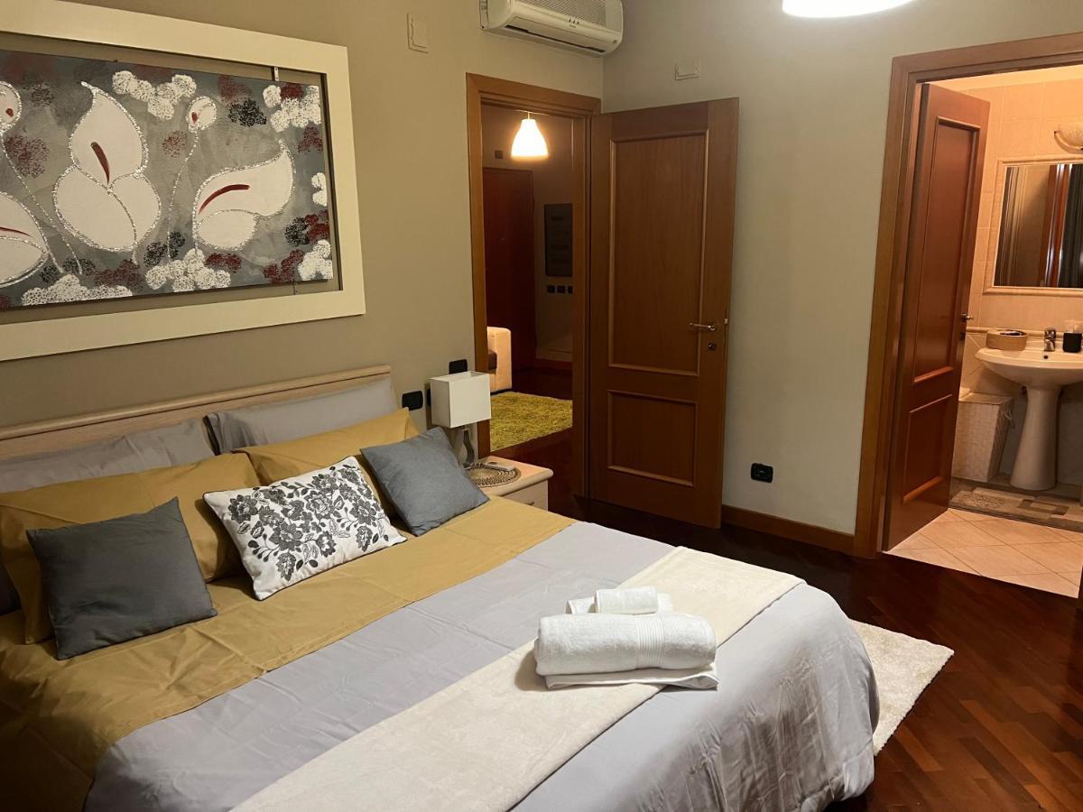 폰테 갈레리아 Charme & Relax - Fiera Di Roma - Fiumicino Airport 아파트 외부 사진